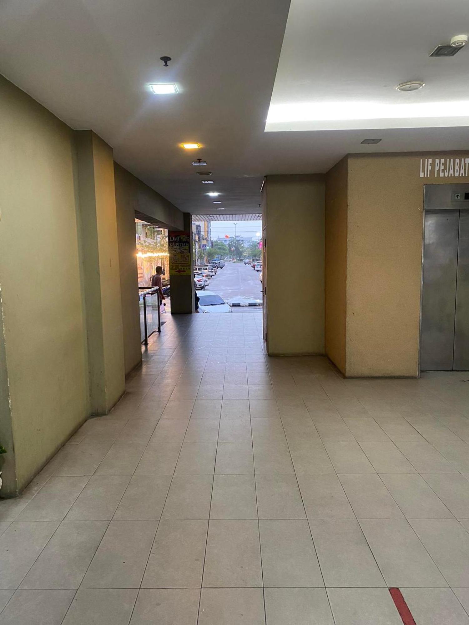 Ain Studio Apartment كوتا بْهارو المظهر الخارجي الصورة