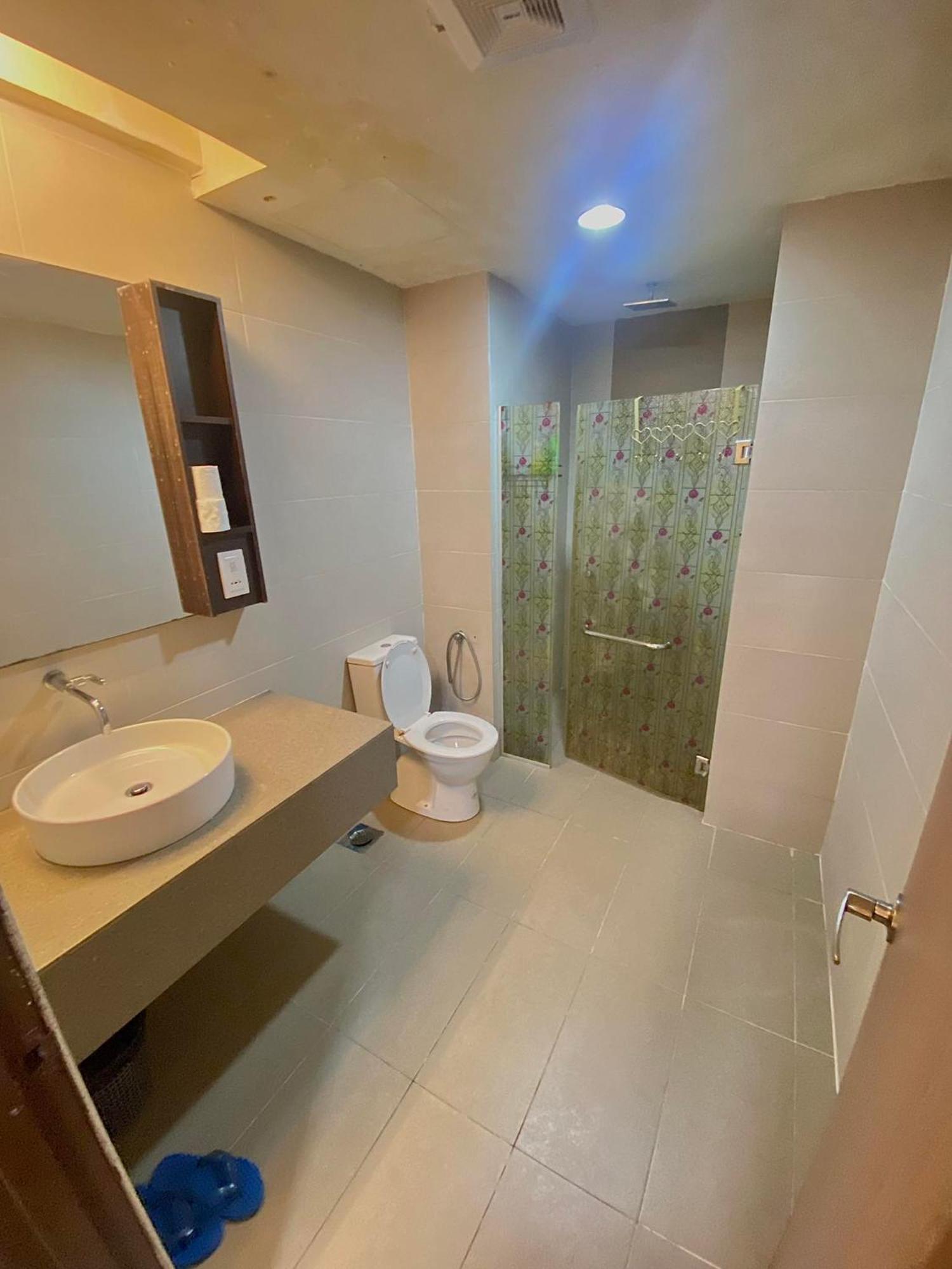 Ain Studio Apartment كوتا بْهارو المظهر الخارجي الصورة